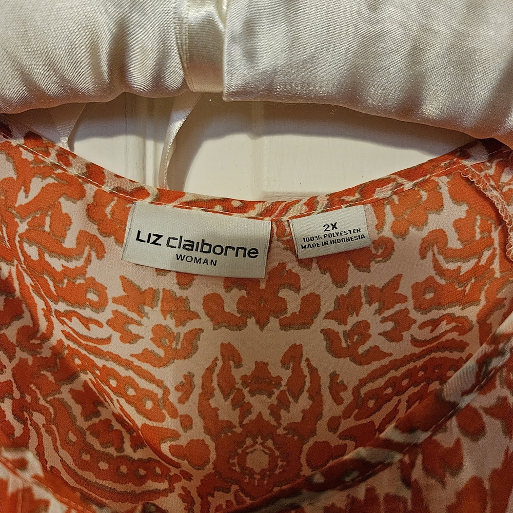 #488-Liz Claiborne Orange and White Blouse.sz. 2X - Picture 2 of 7